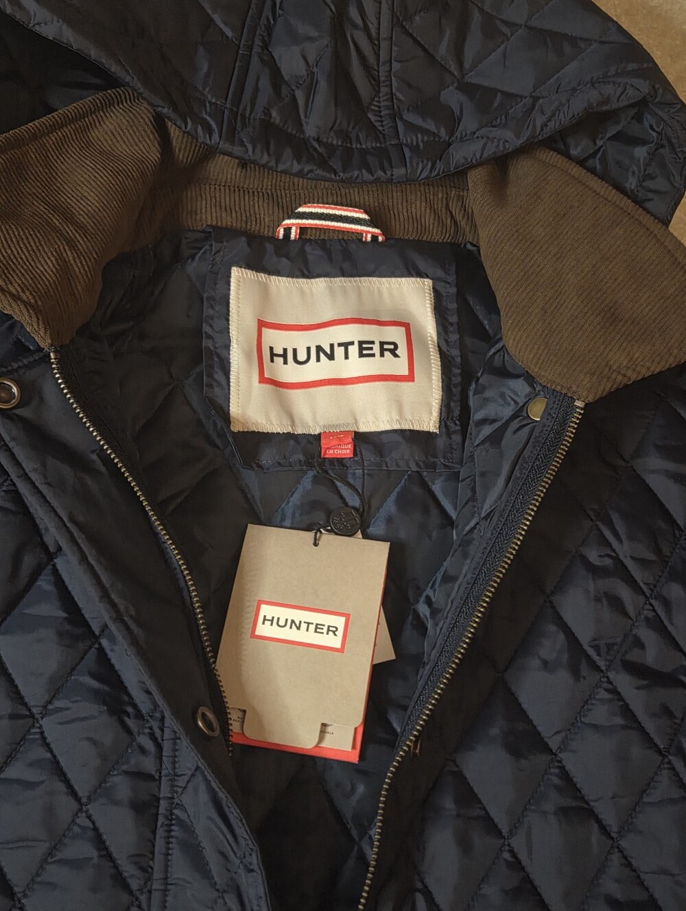 HUNTER 'ALISON' LONG DIAMOND QUILTED JACKET - Picture 6 of 8